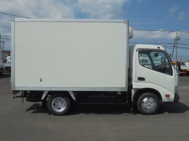 TOYOTA DYNA 2016 Image 31