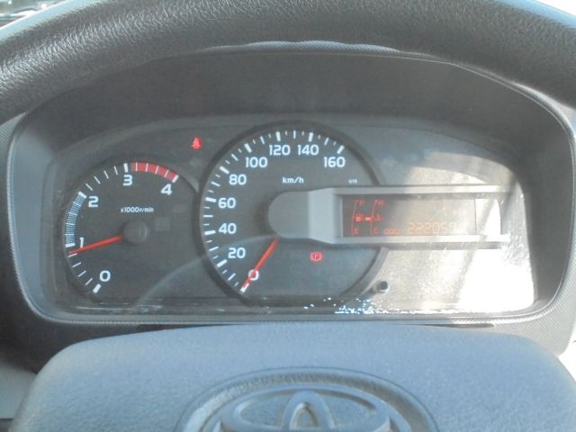 TOYOTA DYNA 2016 Image 31