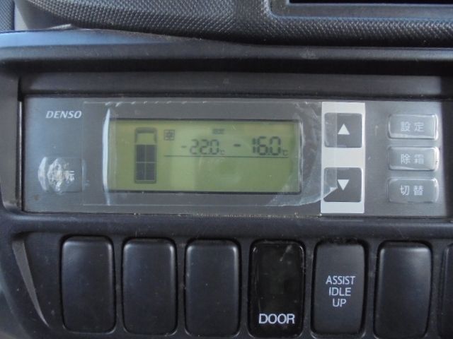 TOYOTA DYNA 2016 Image 31