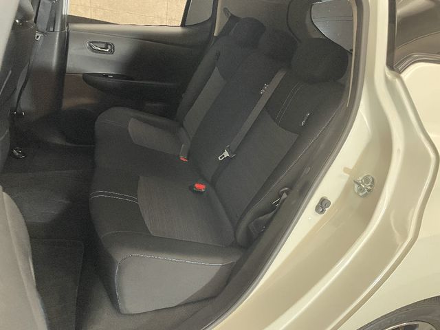 NISSAN LEAF 2019 Image 31