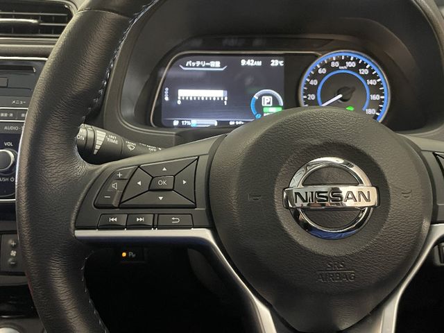 NISSAN LEAF 2019 Image 31