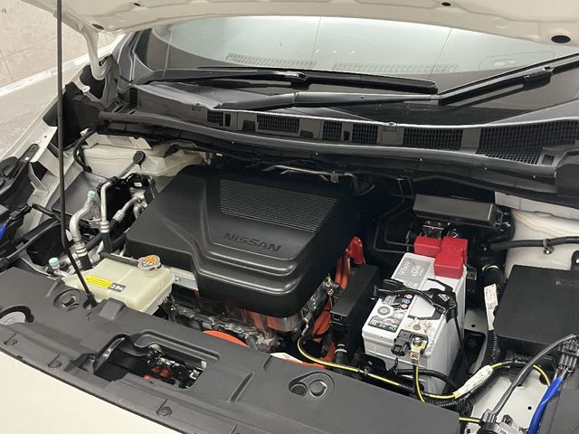 NISSAN LEAF 2019 Image 31