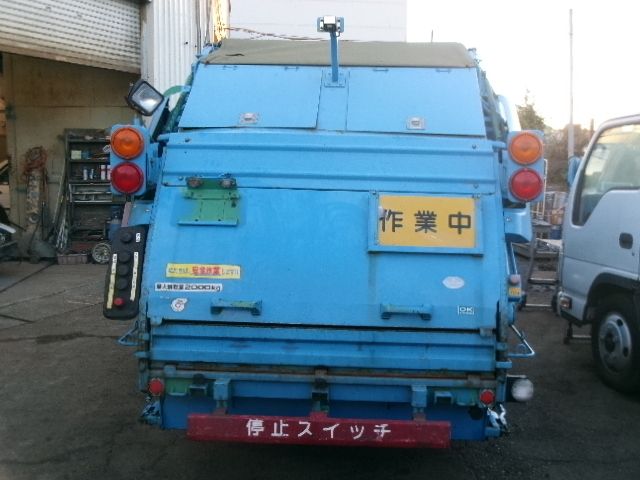 ISUZU ELF 2010 Image 31
