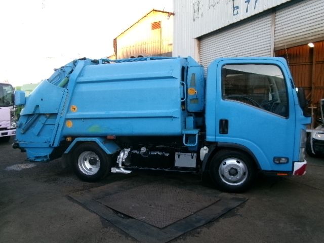 ISUZU ELF 2010 Image 31