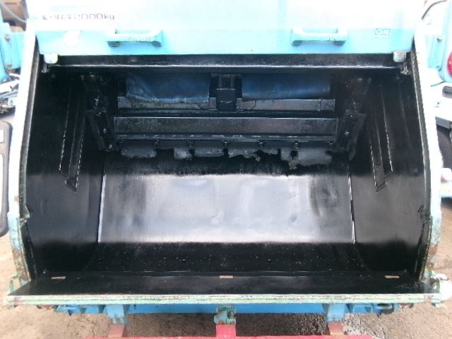 ISUZU ELF 2010 Image 31