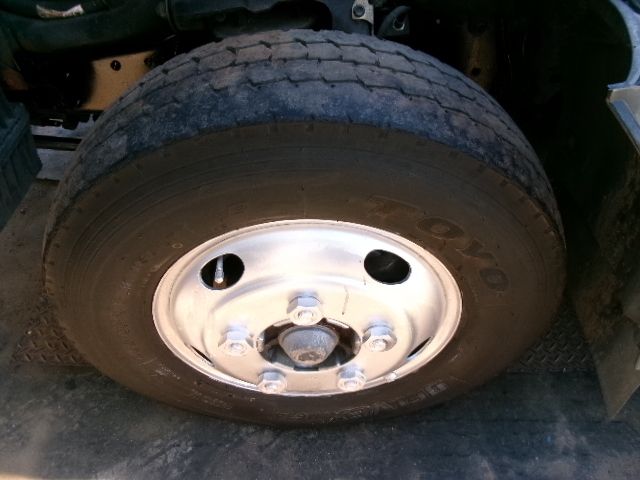 ISUZU ELF 2010 Image 31