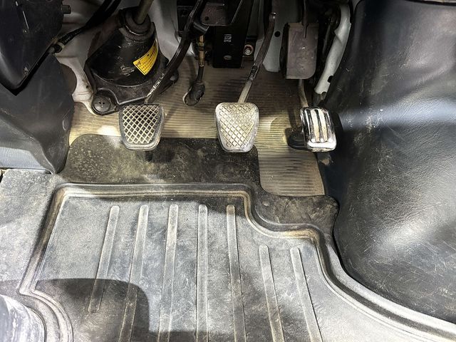 HONDA ACTY TRUCK 4WD 2003 Image 31