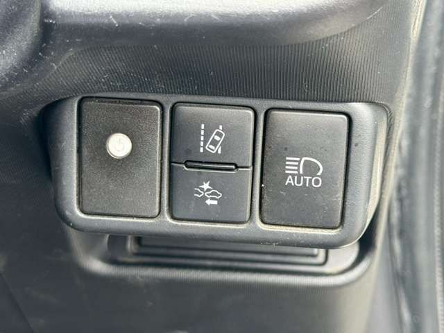 TOYOTA AQUA 2015 Image 31