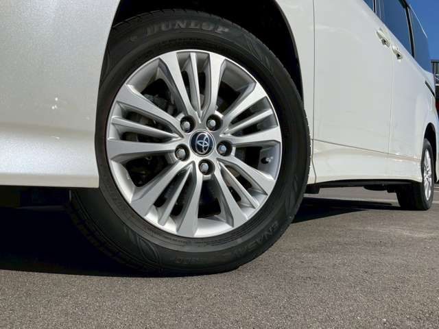 TOYOTA NOAH HYBRID 4WD 2023 Image 31