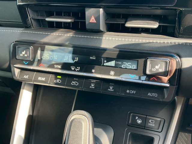 TOYOTA NOAH HYBRID 4WD 2023 Image 31