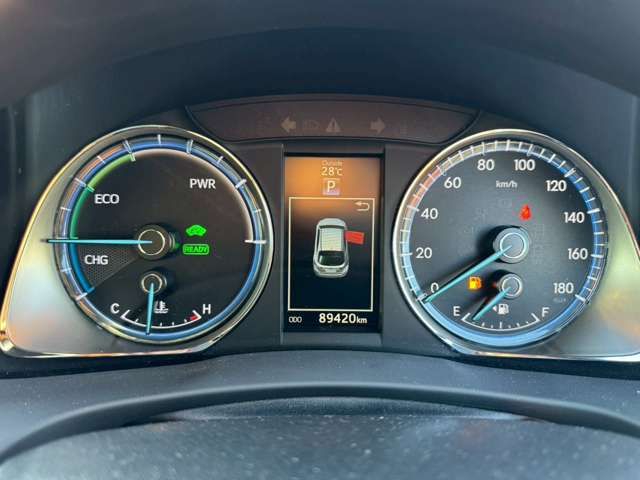 TOYOTA HARRIER HYBRID 2014 Image 31