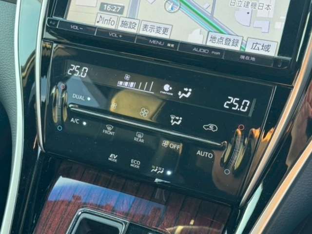 TOYOTA HARRIER HYBRID 2014 Image 31