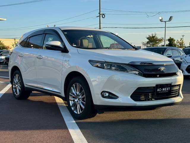 TOYOTA HARRIER HYBRID 2014 Image 31