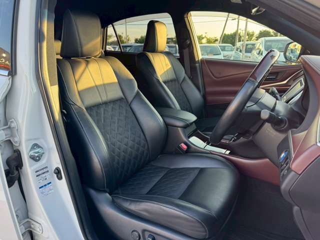 TOYOTA HARRIER HYBRID 2014 Image 31