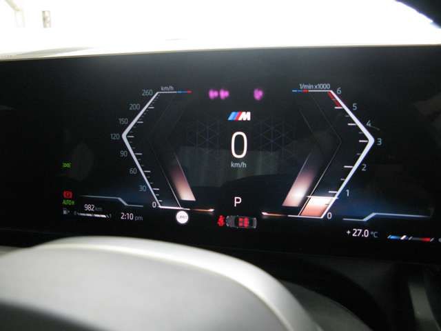 BMW 5SERIES SEDAN 2024 Image 31