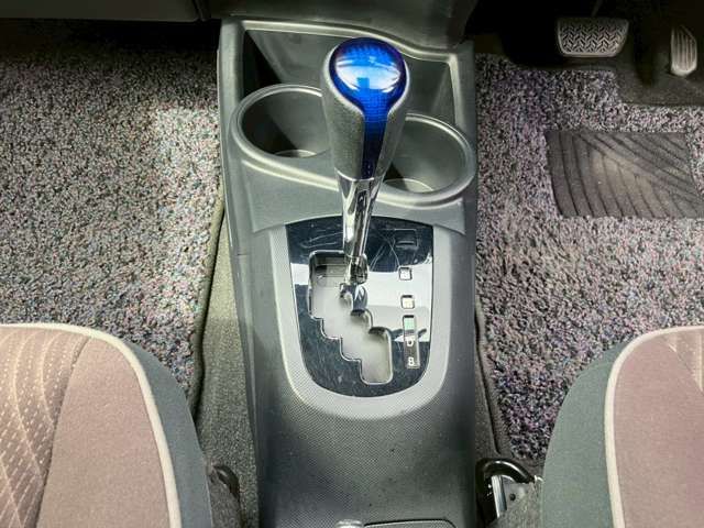 TOYOTA AQUA 2016 Image 31