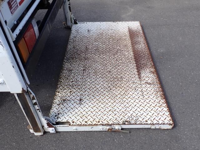 ISUZU ELF 2017 Image 31