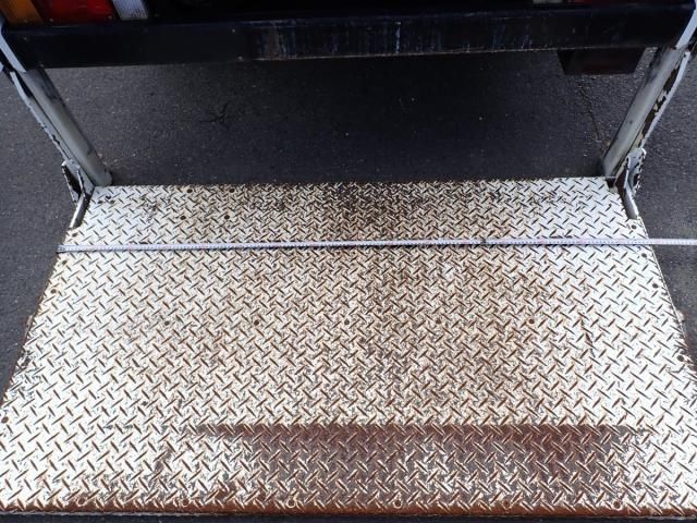 ISUZU ELF 2017 Image 31