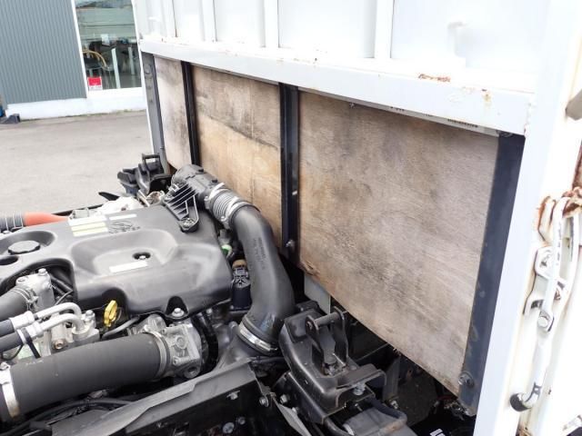 ISUZU ELF 2017 Image 31