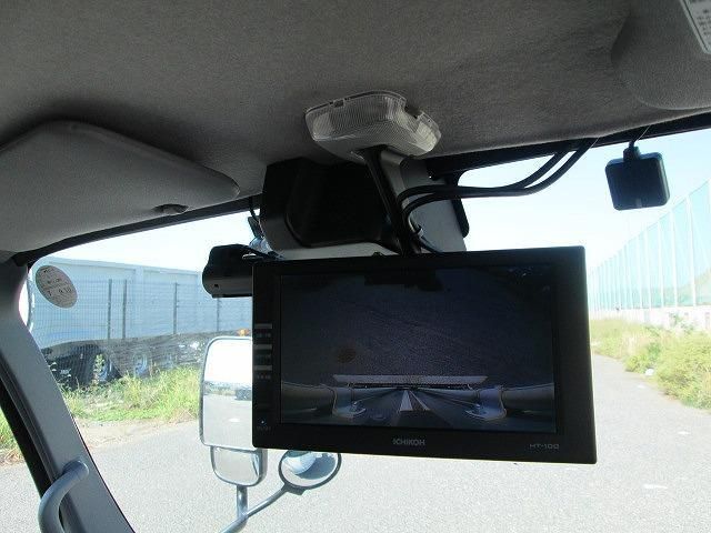 HINO DUTRO 2022 Image 31