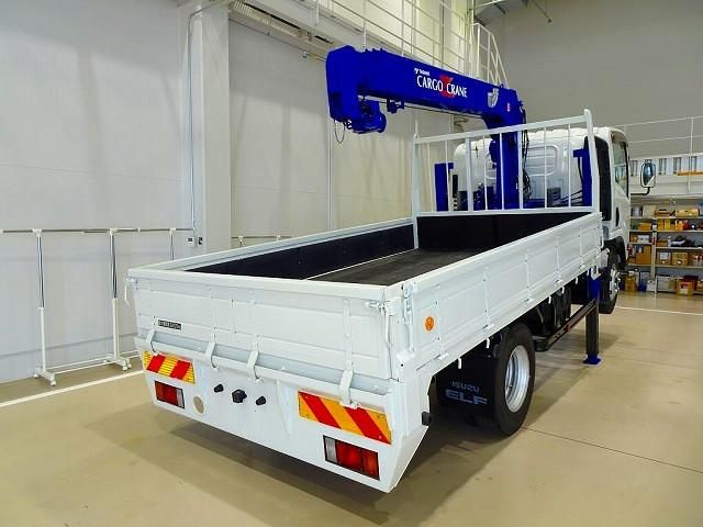 ISUZU ELF 2018 Image 31