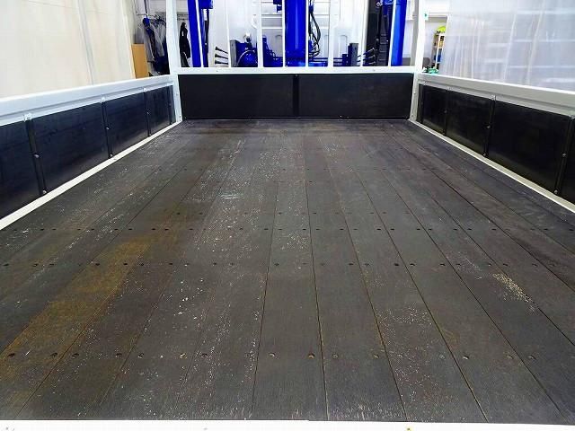 ISUZU ELF 2018 Image 31