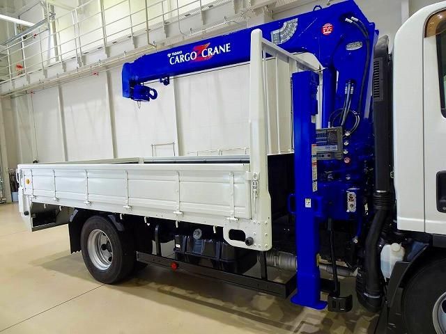 ISUZU ELF 2018 Image 31