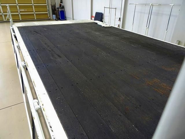 ISUZU ELF 2018 Image 31