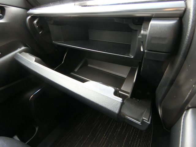 TOYOTA ALPHARD HYBRID 4WD 2020 Image 31