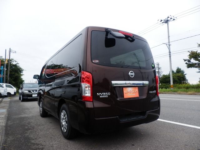 NISSAN NV350 CARAVAN 4WD 2019 Image 31
