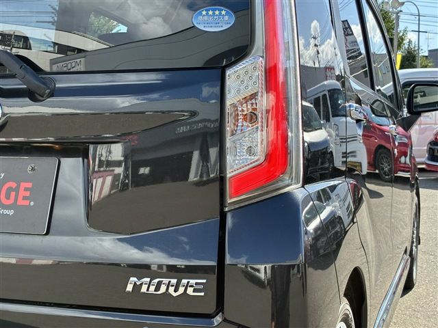 DAIHATSU MOVE CUSTOM 4WD 2017 Image 31