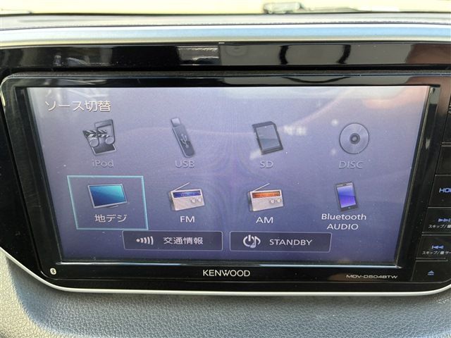 DAIHATSU MOVE CUSTOM 4WD 2017 Image 31