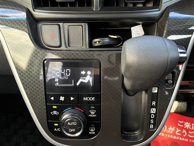 DAIHATSU MOVE CUSTOM 4WD 2017 Image 31