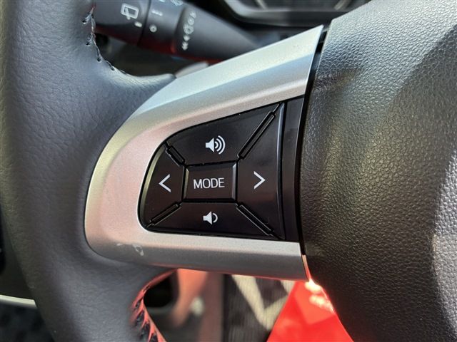 DAIHATSU MOVE CUSTOM 4WD 2017 Image 31