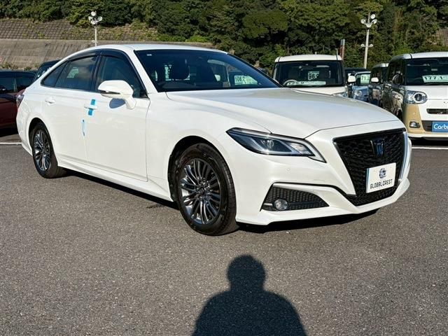 TOYOTA CROWN SEDAN HYBRID 2021 Image 31