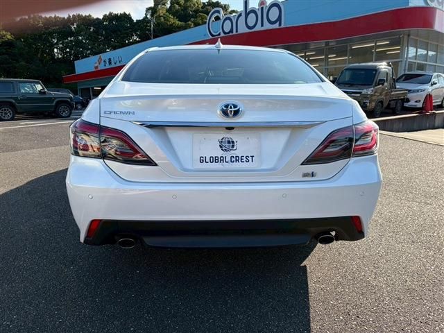 TOYOTA CROWN SEDAN HYBRID 2021 Image 31