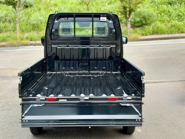 SUZUKI CARRY TRUCK 4WD 2025 Image 31