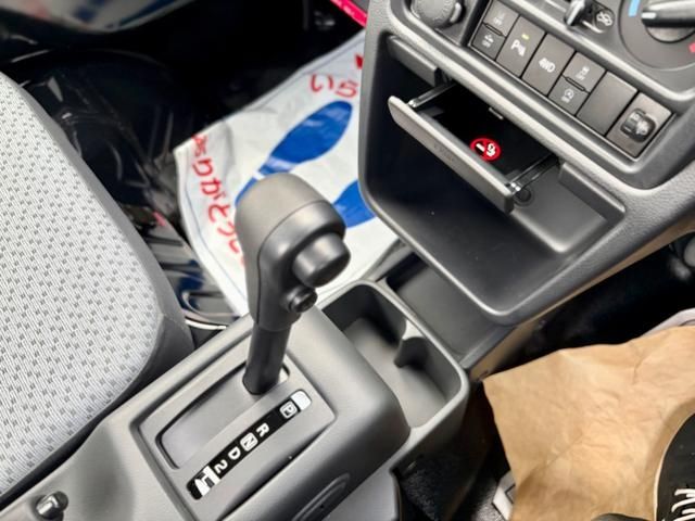 SUZUKI CARRY TRUCK 4WD 2025 Image 31