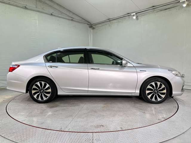 HONDA ACCORD HYBRID 2015 Image 31