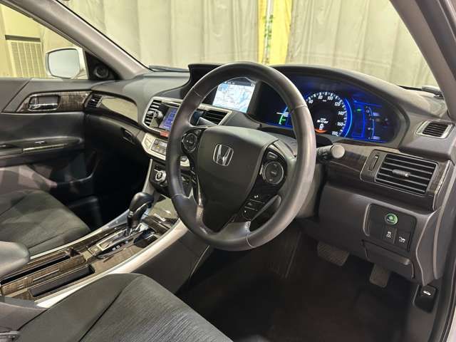 HONDA ACCORD HYBRID 2015 Image 31