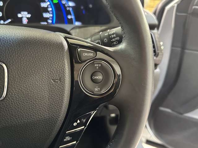 HONDA ACCORD HYBRID 2015 Image 31