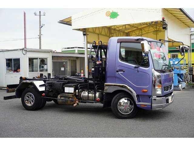 MITSUBISHI FUSOU FIGHTER 2018 Image 31