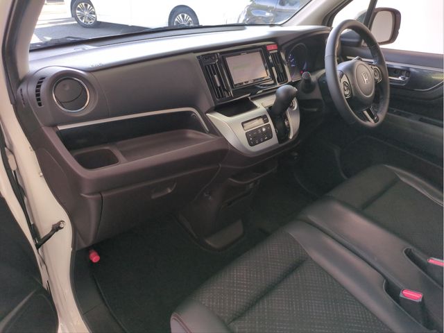 HONDA N-WGN CUSTOM 2015 Image 31