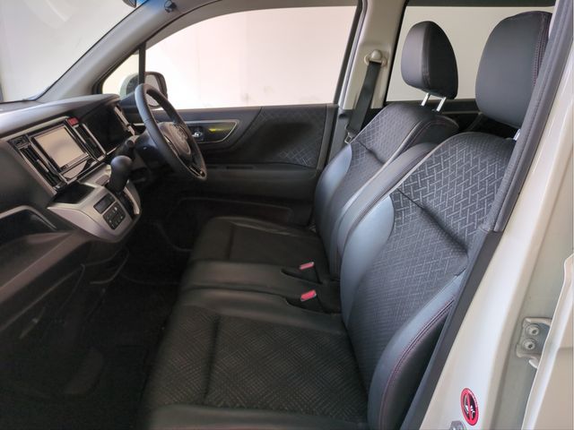 HONDA N-WGN CUSTOM 2015 Image 31