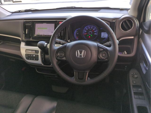 HONDA N-WGN CUSTOM 2015 Image 31