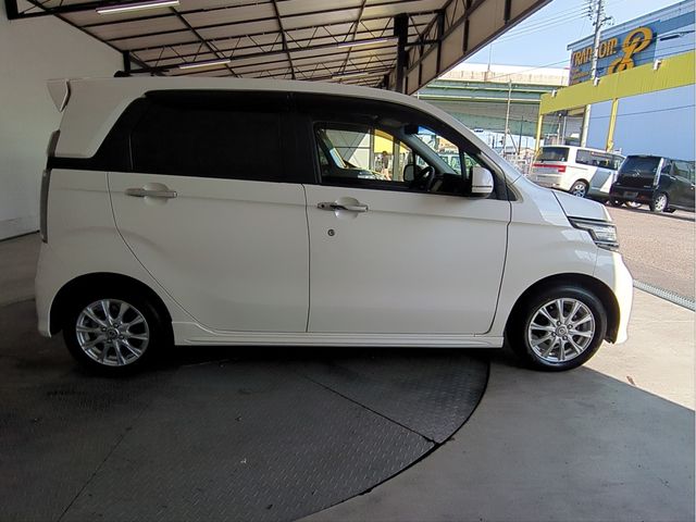 HONDA N-WGN CUSTOM 2015 Image 31