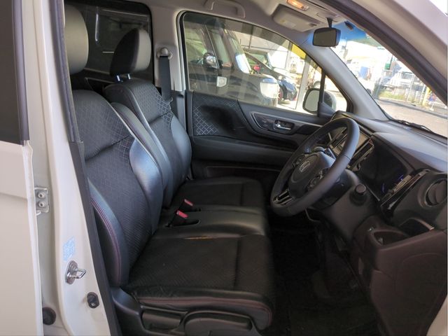 HONDA N-WGN CUSTOM 2015 Image 31