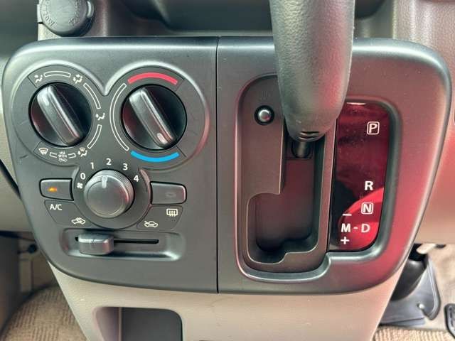 NISSAN NV100 CLIPPER 2017 Image 31