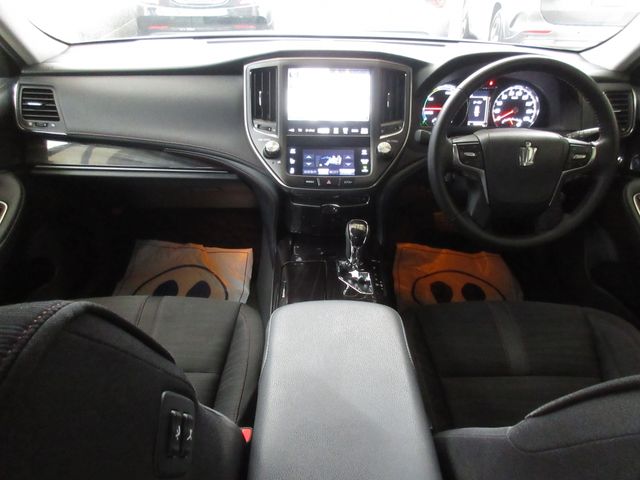 TOYOTA CROWN SEDAN HYBRID 2016 Image 31