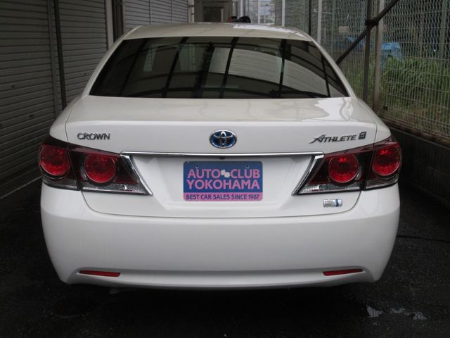 TOYOTA CROWN SEDAN HYBRID 2016 Image 31